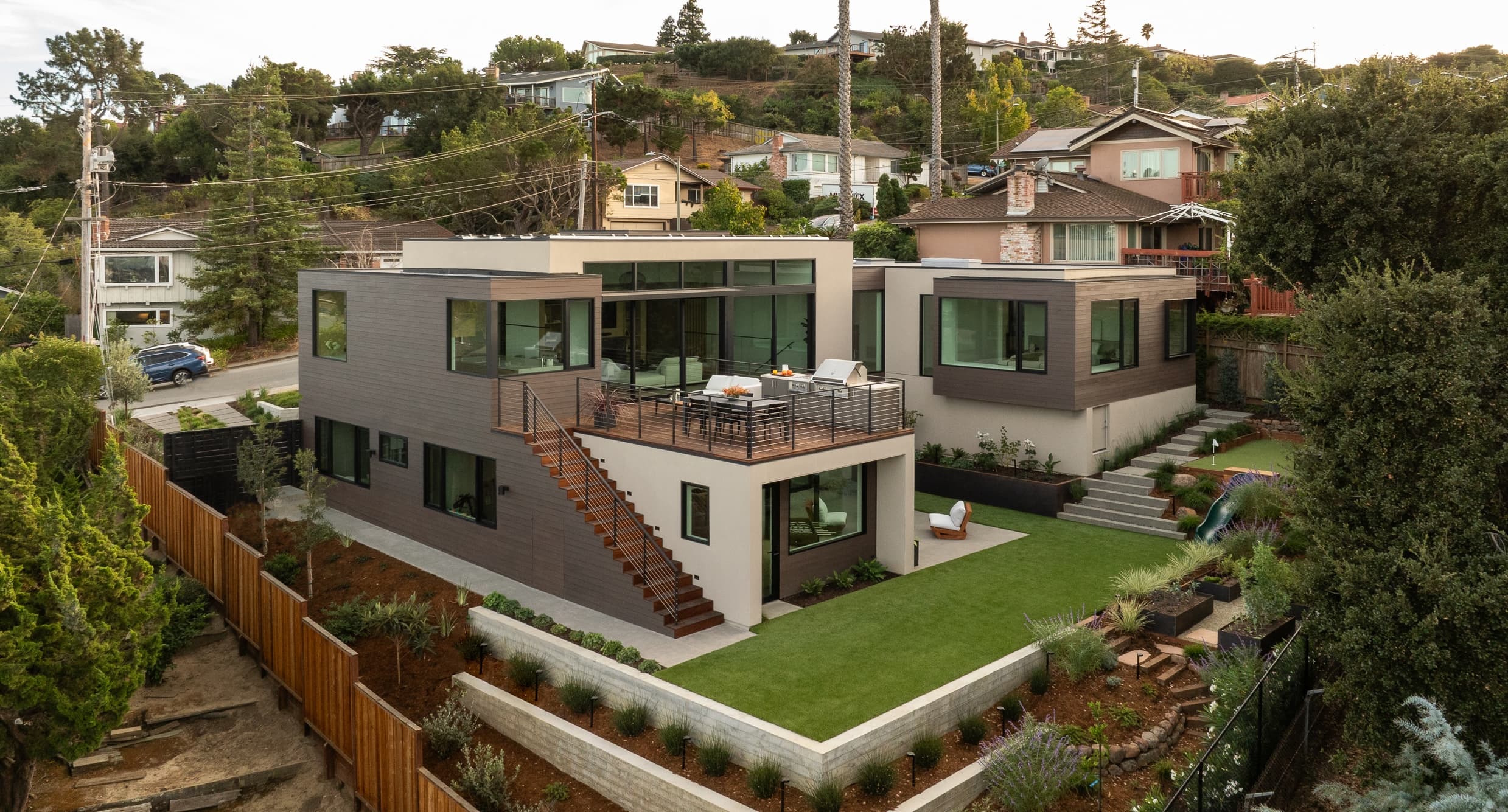 A Post & Lintel Construction home in the San Mateo hills